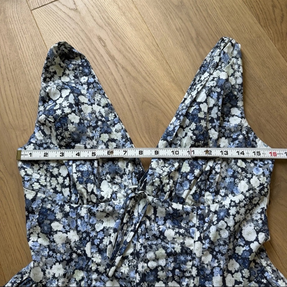 Dress Forum Los Angeles Women’s Blue Floral Mini Fit & Flare Dress – Size Medium - Picture 12 of 13